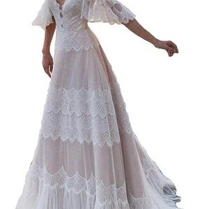 Elegant Lace Wedding Dress